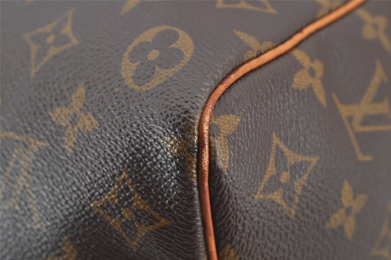 Authentic Louis Vuitton Monogram Keepall 50 Travel Boston Bag M41426 LV 2767I