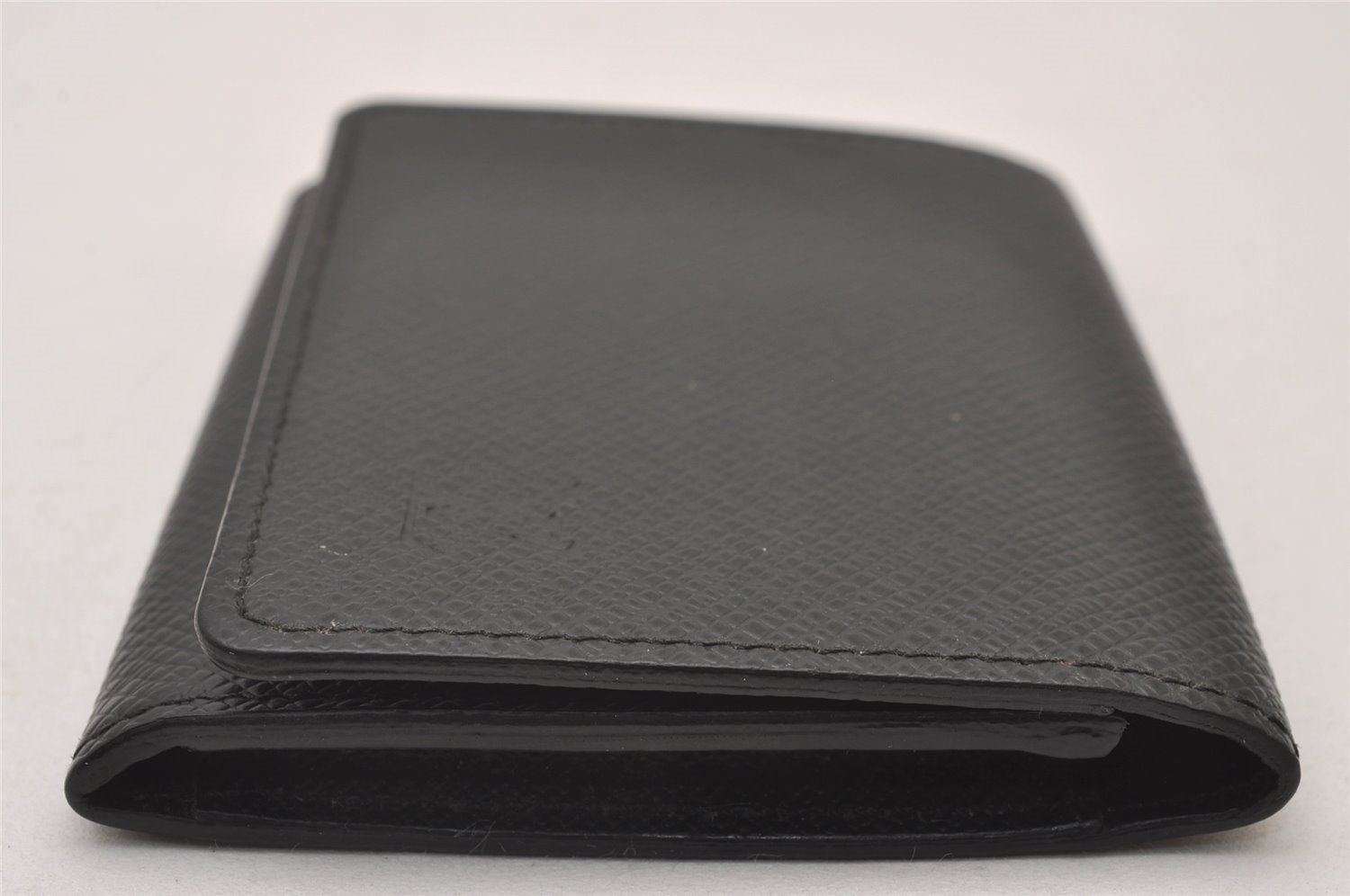 Auth Louis Vuitton Taiga Enveloppe Cartes de Visite Card Case M30922 Black 2773I