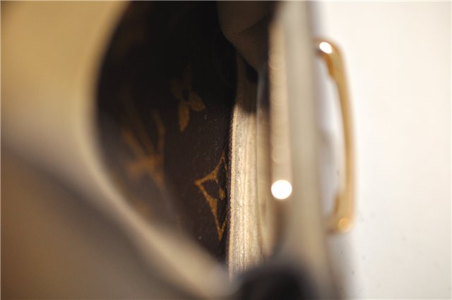 Authentic Louis Vuitton Monogram Hudson PM Shoulder Bag M40027 LV 2775D