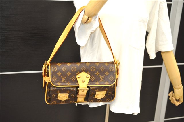 Authentic Louis Vuitton Monogram Hudson PM Shoulder Bag M40027 LV 2775D