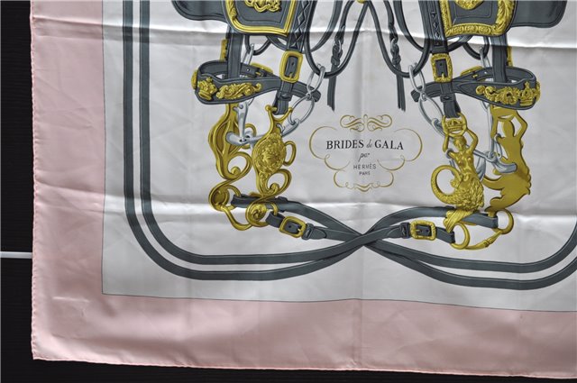 Authentic HERMES Carre 90 Scarf 