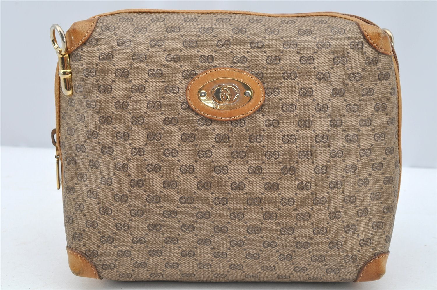 Authentic GUCCI Micro GG PVC Leather Shoulder Cross Body Bag Brown Junk 2782I