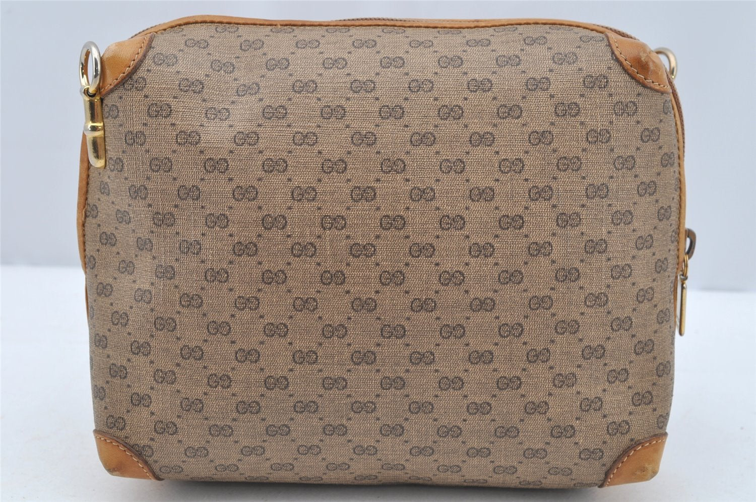 Authentic GUCCI Micro GG PVC Leather Shoulder Cross Body Bag Brown Junk 2782I