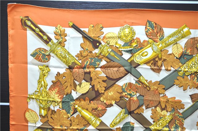 Authentic HERMES Carre 90 Scarf 