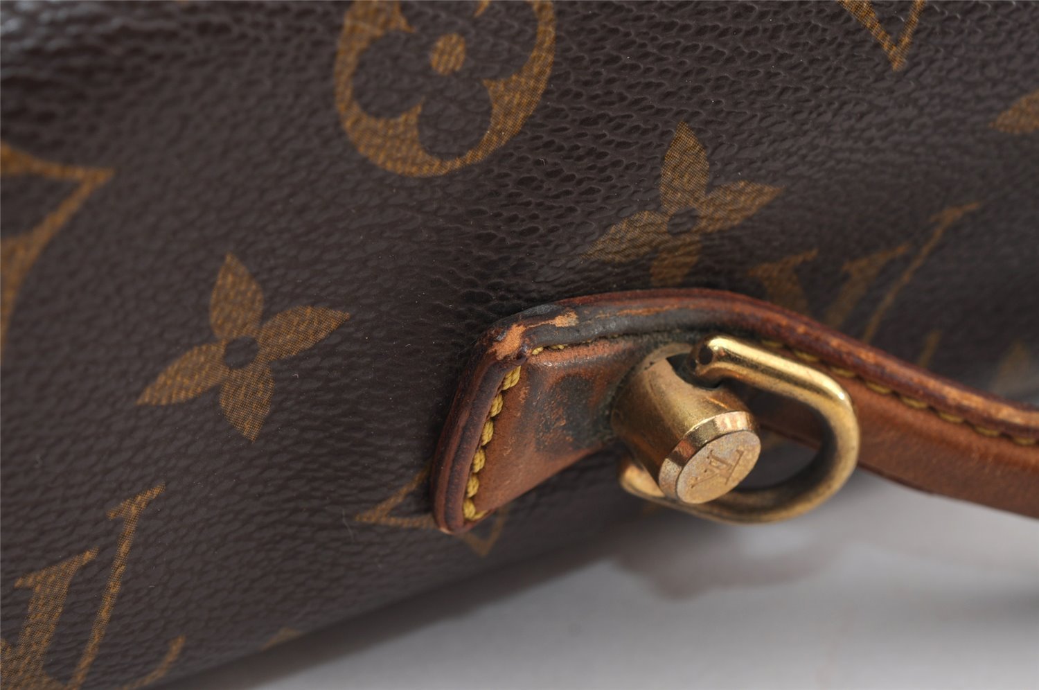 Authentic Louis Vuitton Monogram Beverly 41 M51121 2Way Shoulder Hand Bag 2795I