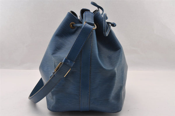 Authentic Louis Vuitton Epi Petit Noe Shoulder Drawstring Bag M44105 Blue 2796I