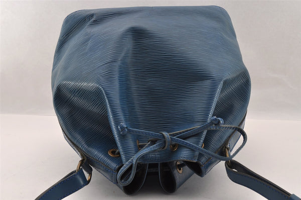 Authentic Louis Vuitton Epi Petit Noe Shoulder Drawstring Bag M44105 Blue 2796I