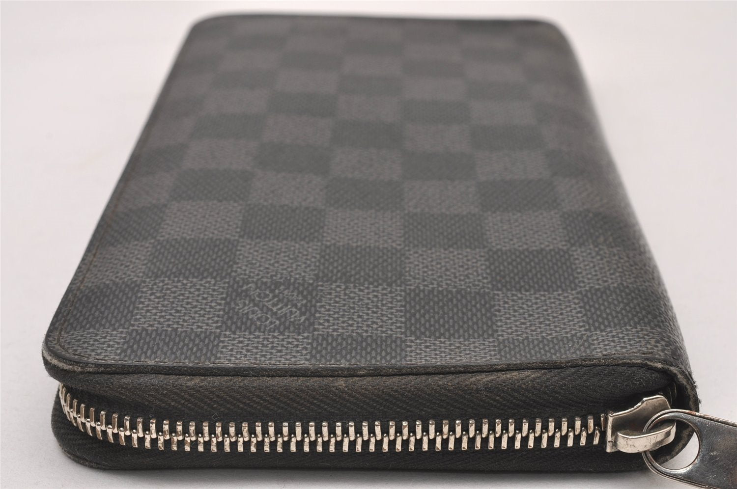 Authentic Louis Vuitton Damier Graphite Zippy Organizer Wallet N63077 LV 2797I