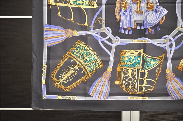 Authentic HERMES Carre 90 Scarf 