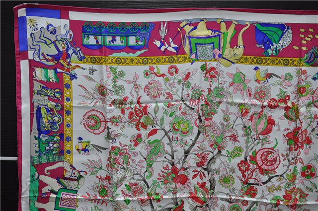 Authentic HERMES Carre 90 Scarf 