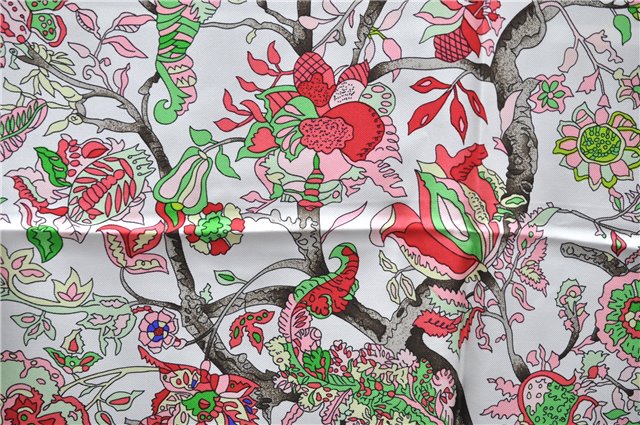 Authentic HERMES Carre 90 Scarf 