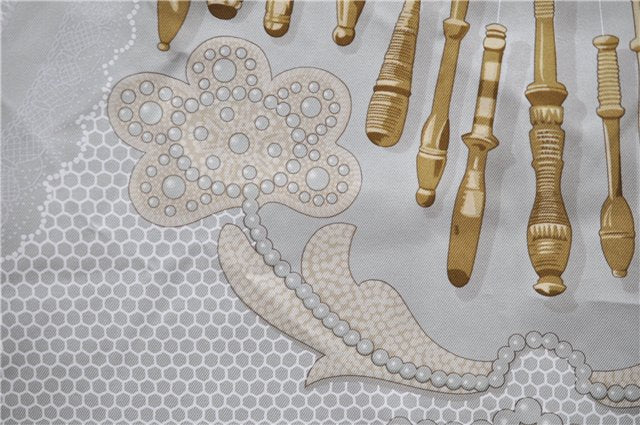 Authentic HERMES Carre 90 Scarf 