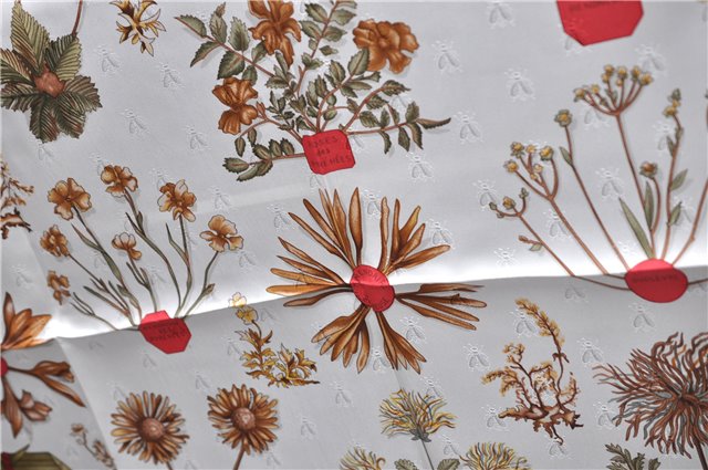 Authentic HERMES Carre 90 Scarf 