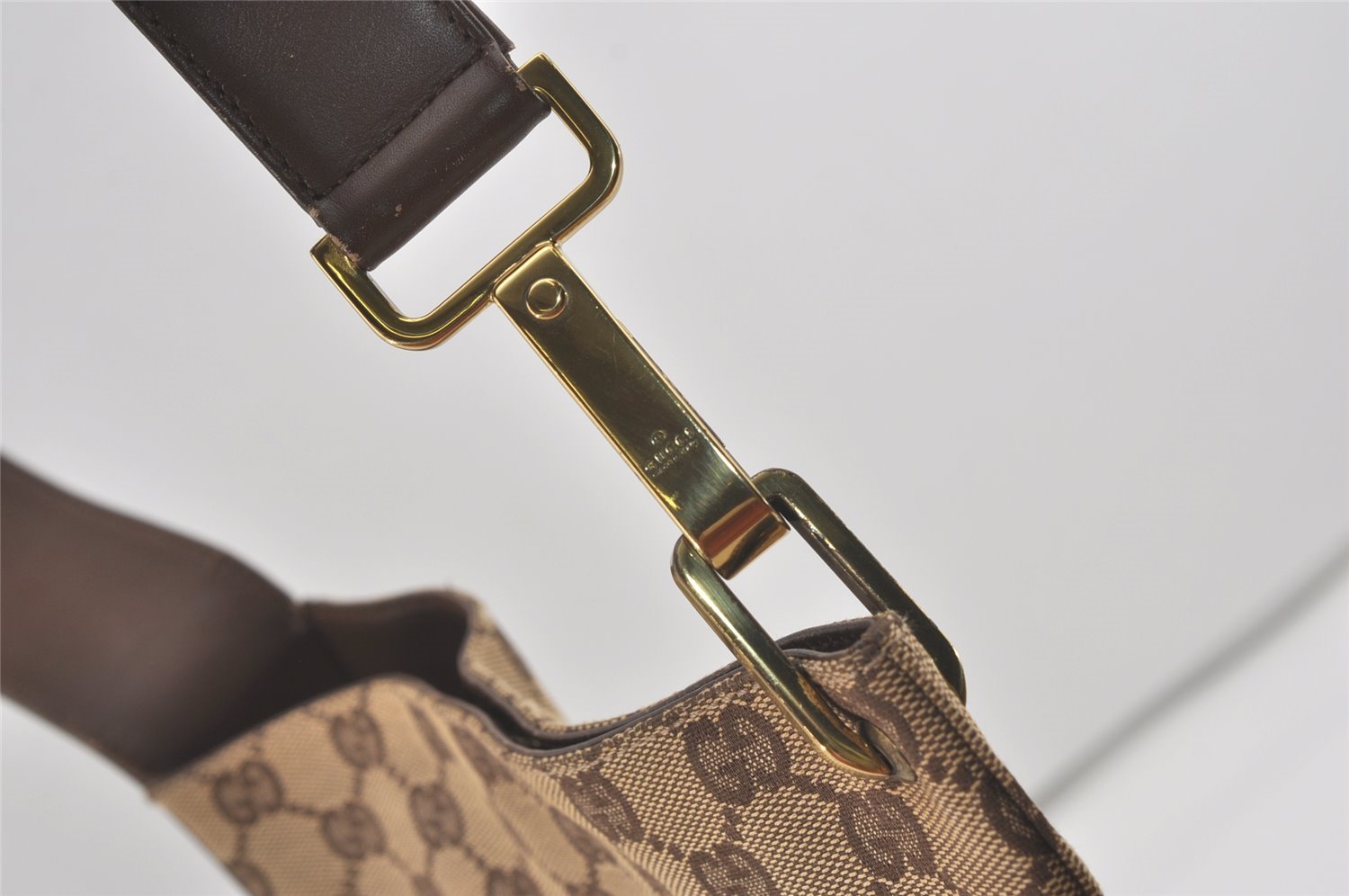 Authentic GUCCI Shoulder Cross Body Bag GG Canvas Leather 91761 Brown 2811I
