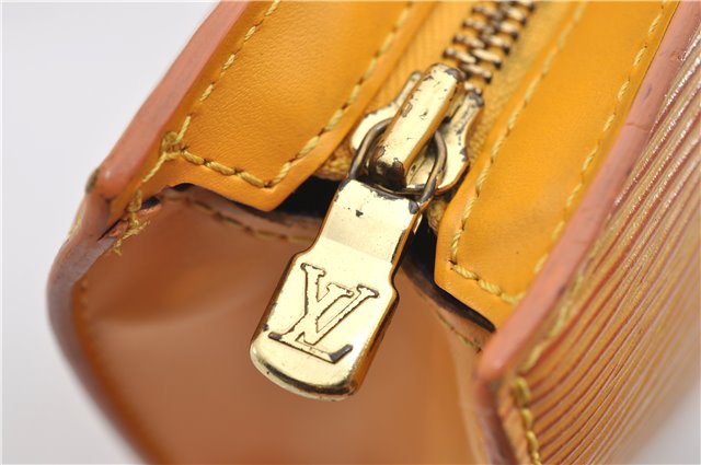 Auth Louis Vuitton Epi Saint Jacques Poignet Long Shoulder Bag M52339 LV 2813E