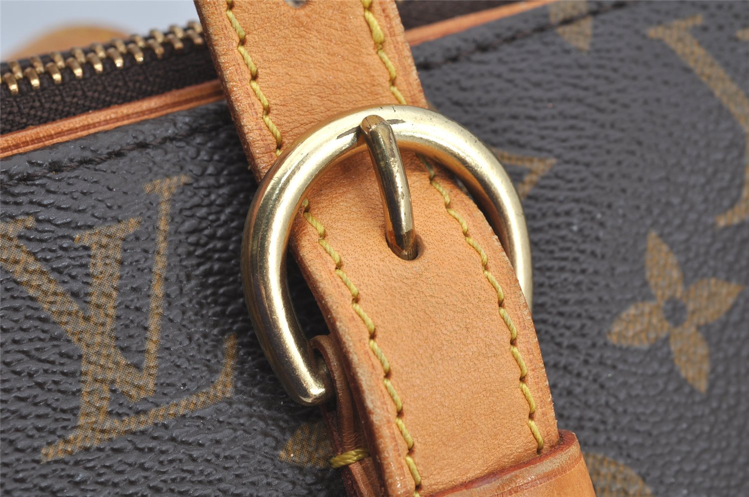 Authentic Louis Vuitton Monogram Popincourt Haut Shoulder Bag M40007 LV 2816I