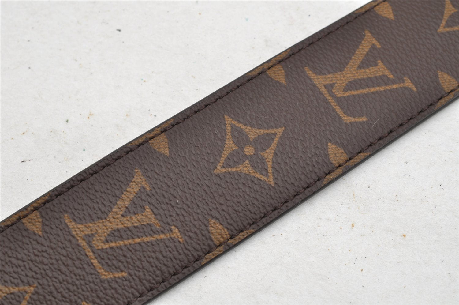 Authentic Louis Vuitton Monogram Shoulder Strap 38.2