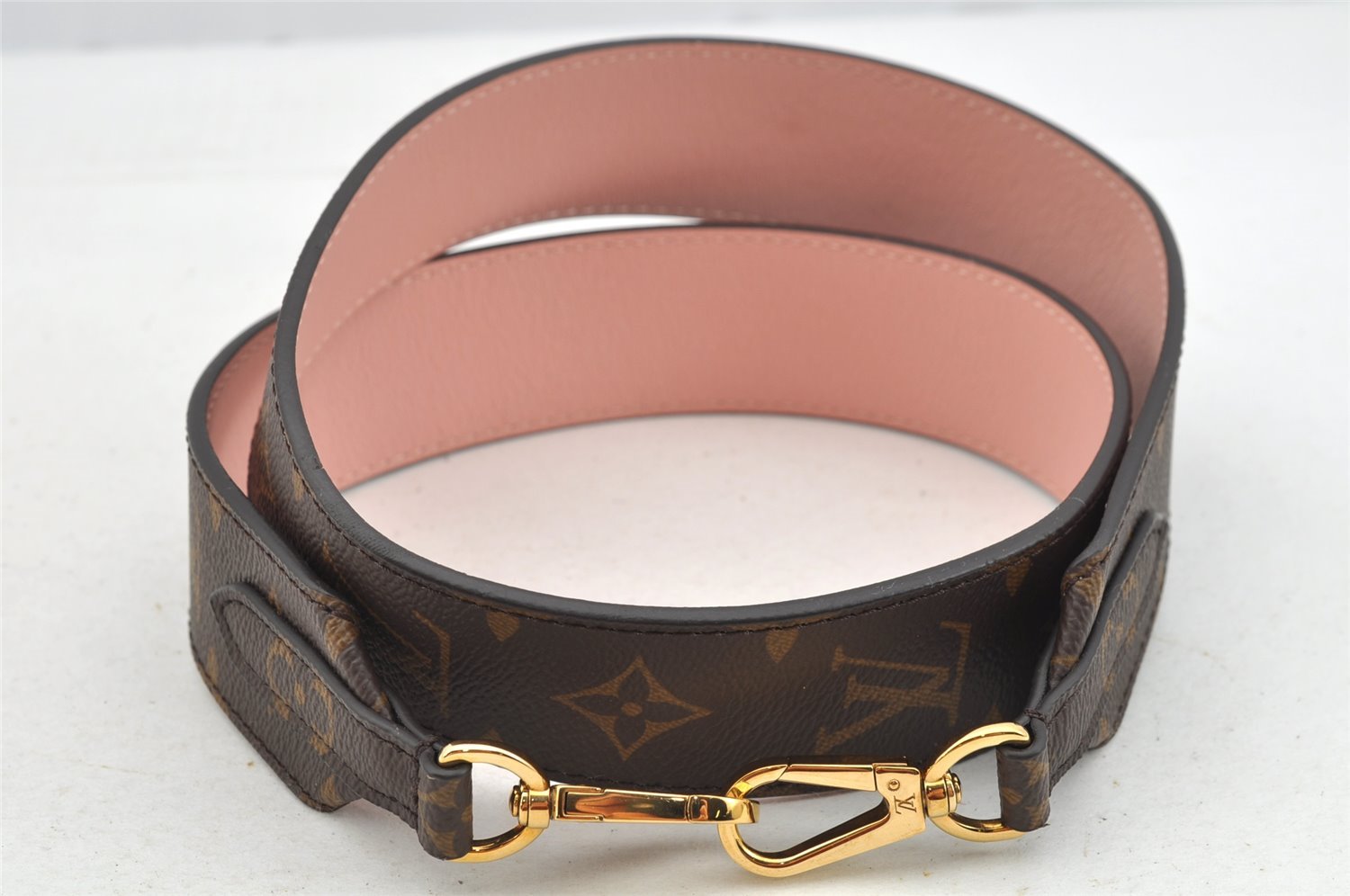 Authentic Louis Vuitton Monogram Shoulder Strap JO2330 38.4