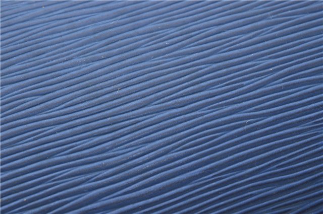 Authentic Louis Vuitton Epi Pochette Accessoires Pouch Blue M52945 LV 2825D