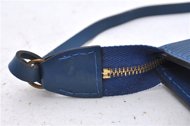 Authentic Louis Vuitton Epi Pochette Accessoires Pouch Blue M52945 LV 2825D