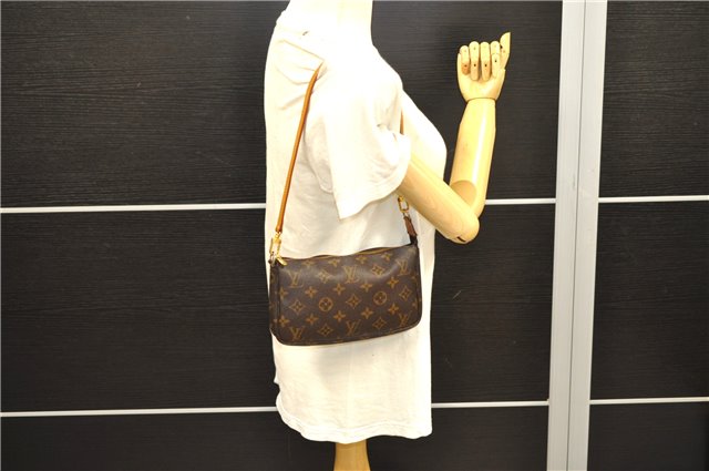 Authentic Louis Vuitton Monogram Pochette Accessoires Pouch M51980 LV 2826E