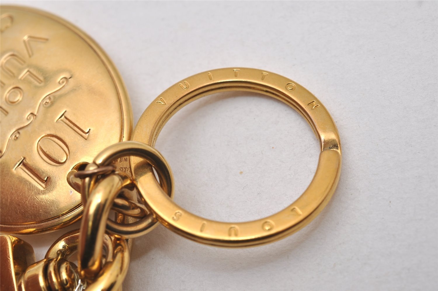 Authentic Louis Vuitton Porte Cles Maison Charm Key Ring Gold M65086 LV 2842I