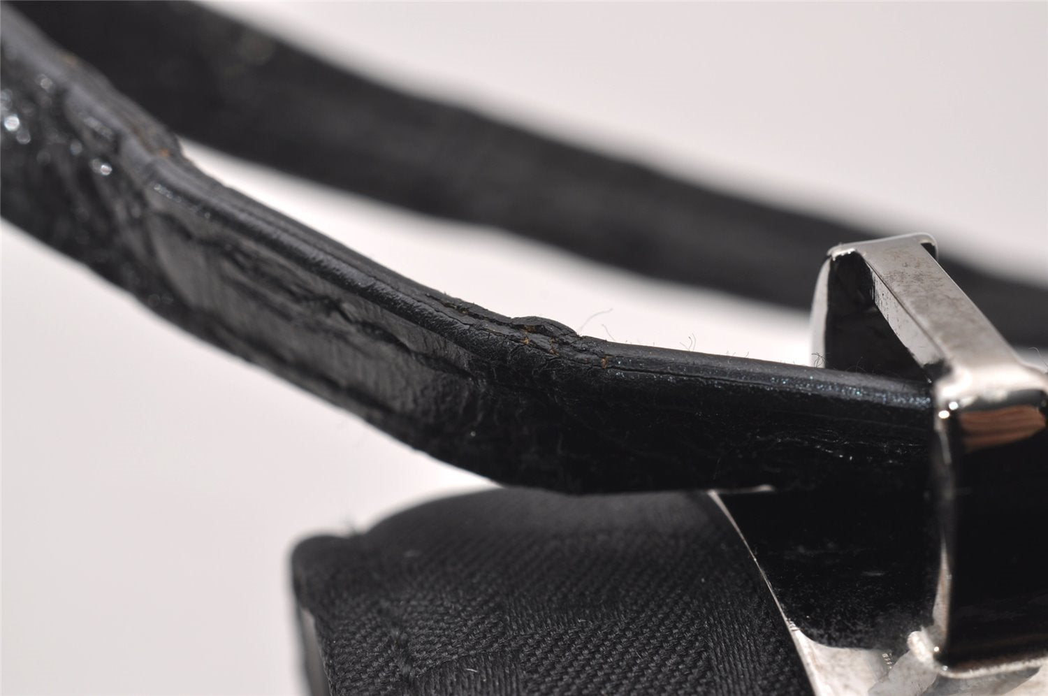 Authentic GUCCI Vintage Shoulder Hand Bag Purse GG Nylon Leather Black 2847I