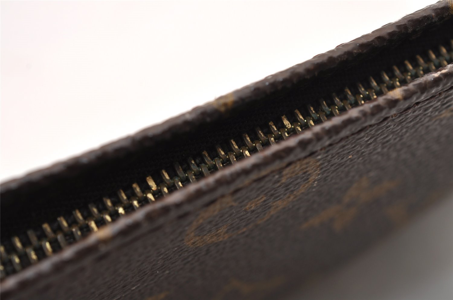 Authentic Louis Vuitton Monogram Pouch For Bucket PM LV Junk 2853I