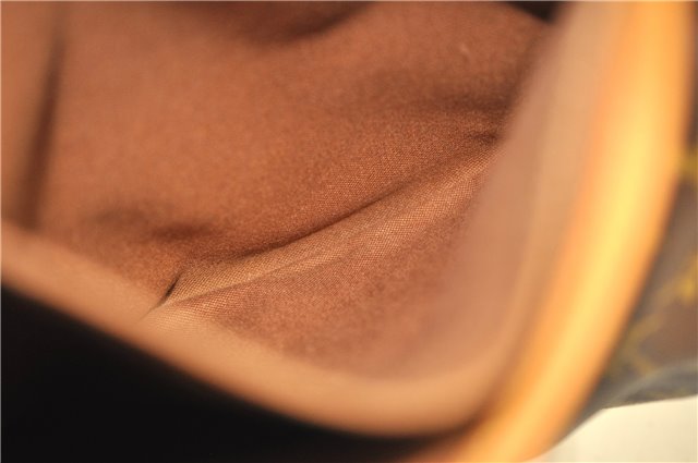 Authentic Louis Vuitton Monogram Saumur 43 Shoulder Cross Bag M42252 LV 2856F