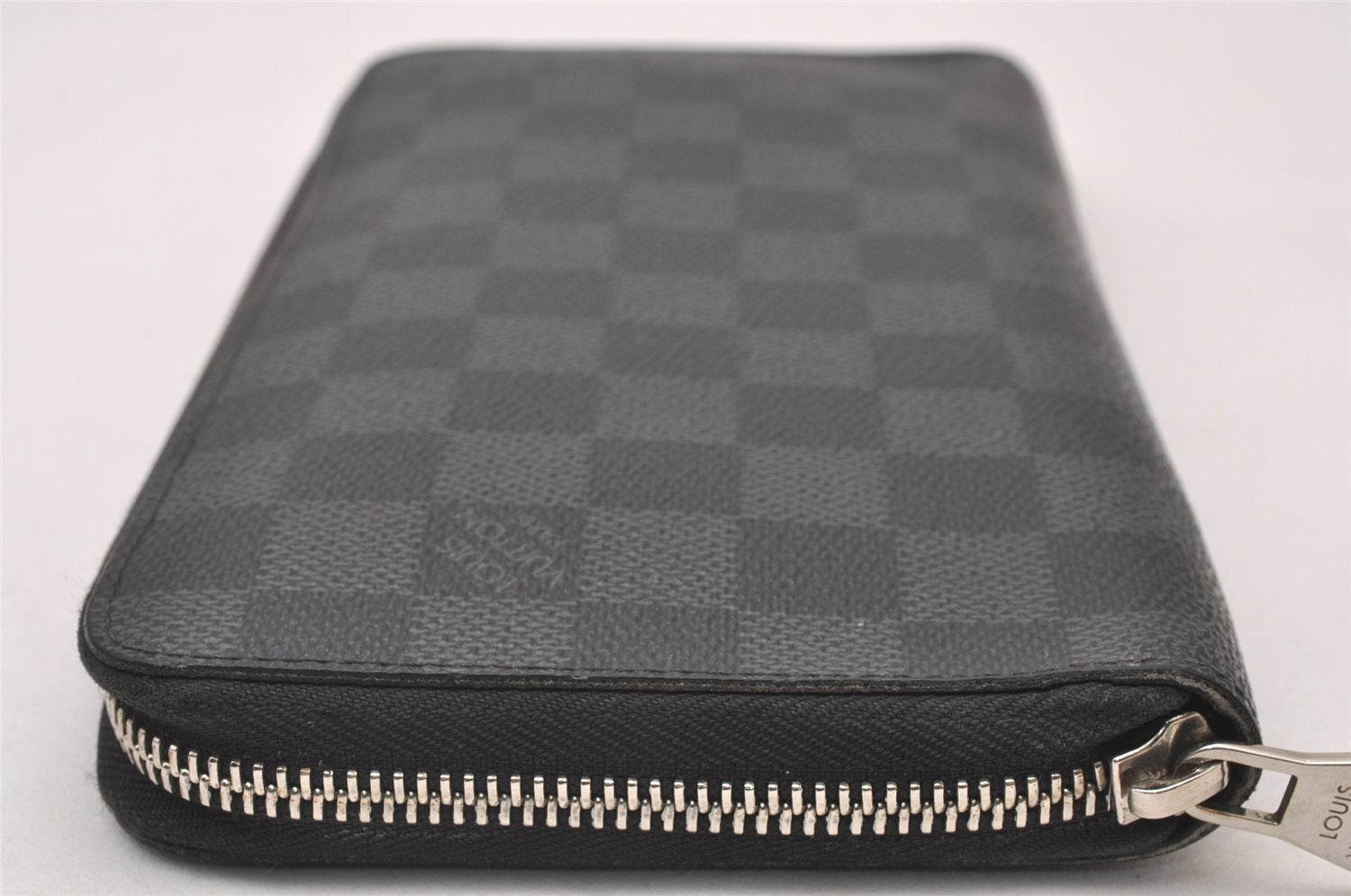 Authentic Louis Vuitton Damier Graphite Zippy Organizer Wallet N63077 LV 2859I