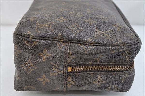 Auth Louis Vuitton Monogram Trousse Toilette 28 Clutch Hand Bag M47522 LV 2862D