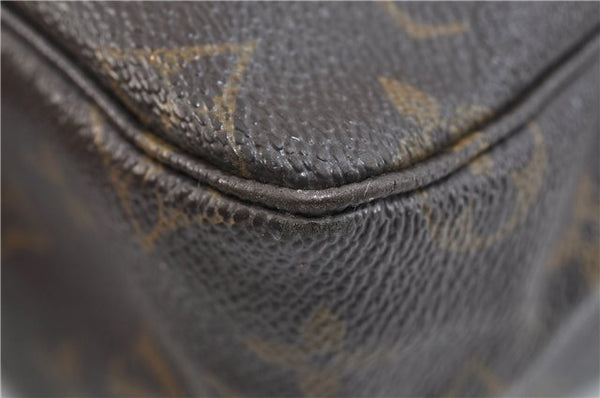 Auth Louis Vuitton Monogram Trousse Toilette 28 Clutch Hand Bag M47522 LV 2862D