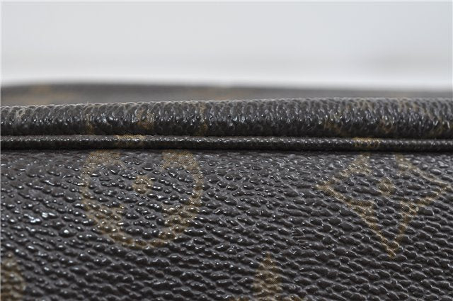 Auth Louis Vuitton Monogram Trousse Toilette 28 Clutch Hand Bag M47522 LV 2862D