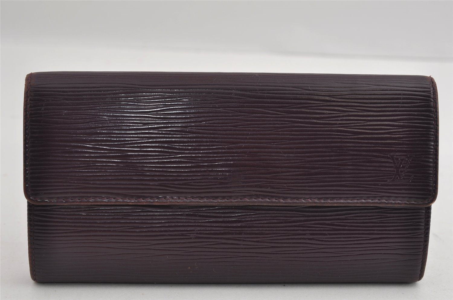 Authentic Louis Vuitton Epi Portefeuille Sarah Long Wallet M6374K Purple 2877I