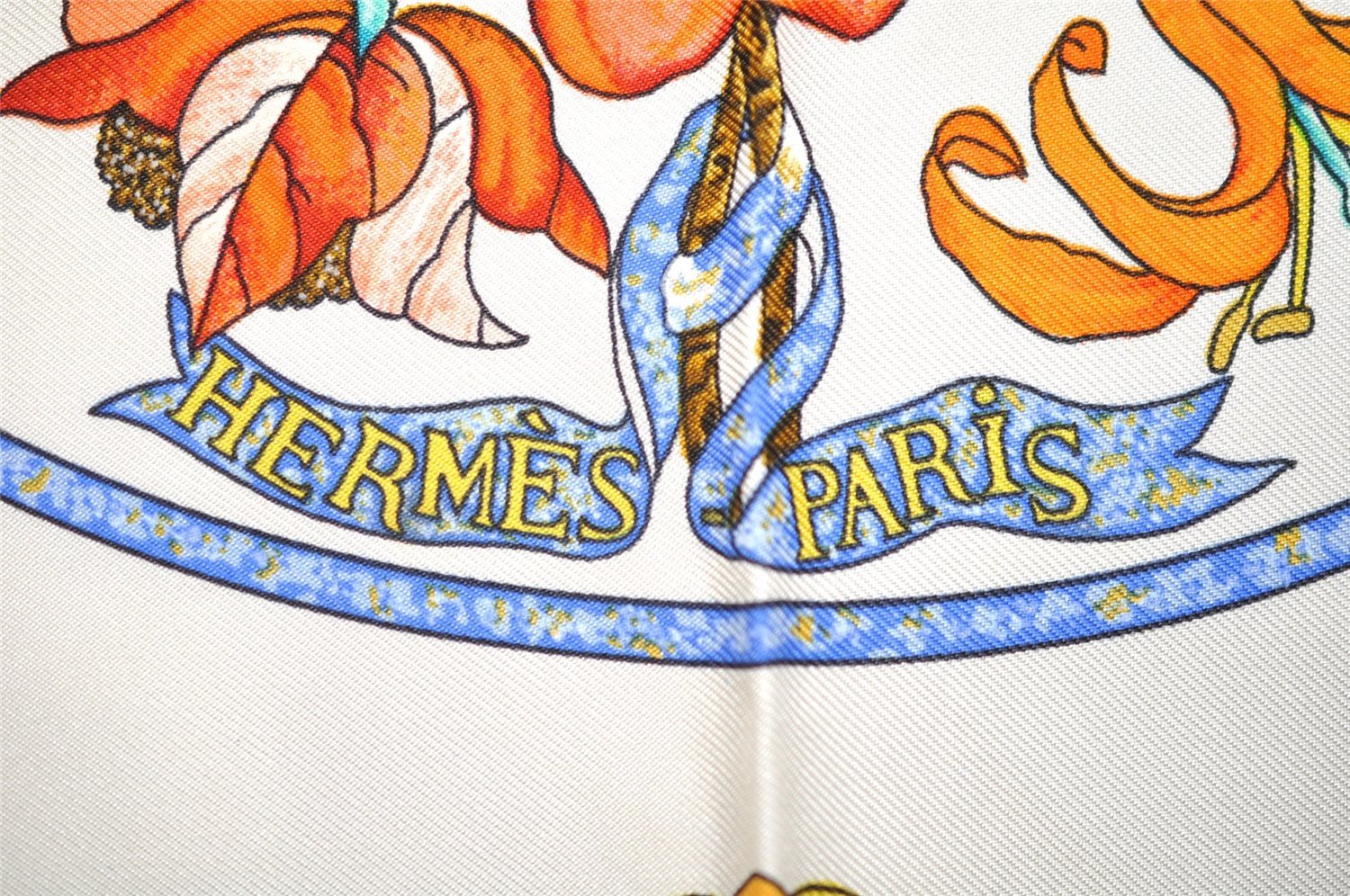 Authentic HERMES Carre 90 Scarf 