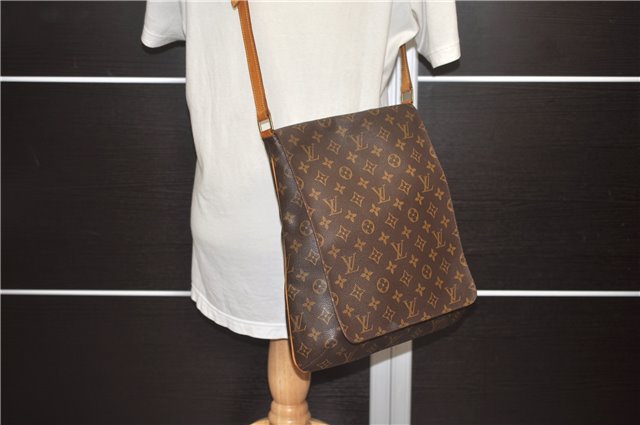 Authentic Louis Vuitton Monogram Musette Shoulder Cross Body Bag M51256 LV 2890D