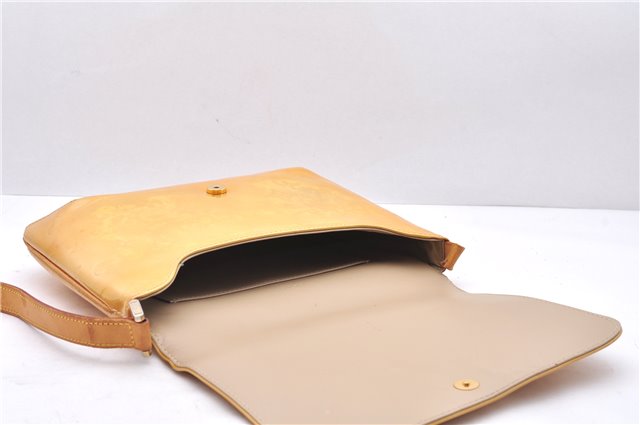 Auth Louis Vuitton Vernis Thompson Street Shoulder Bag Yellow M91008 Junk 2894E
