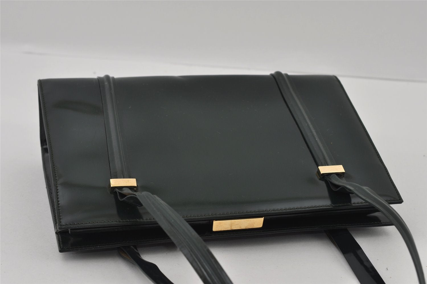 Authentic GUCCI Vintage Shoulder Hand Bag Purse Enamel Green Junk 2895I