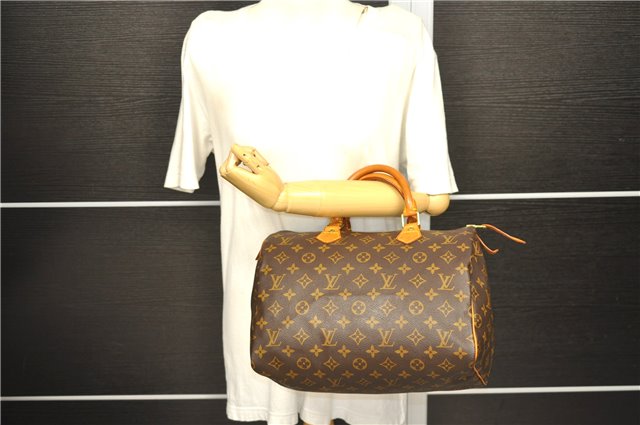 Authentic Louis Vuitton Monogram Speedy 30 Hand Bag M41526 LV 2910D