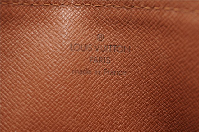 Authentic Louis Vuitton Monogram Papillon 30 Hand Bag Old Model LV 2914F