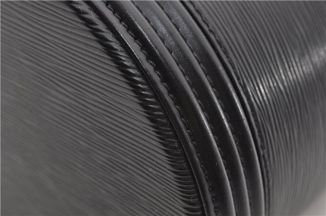 Authentic Louis Vuitton Epi Cannes Cosmetic Hand Bag Black M48032 LV 2916E