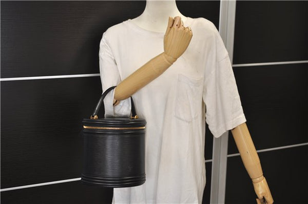 Authentic Louis Vuitton Epi Cannes Cosmetic Hand Bag Black M48032 LV 2916E