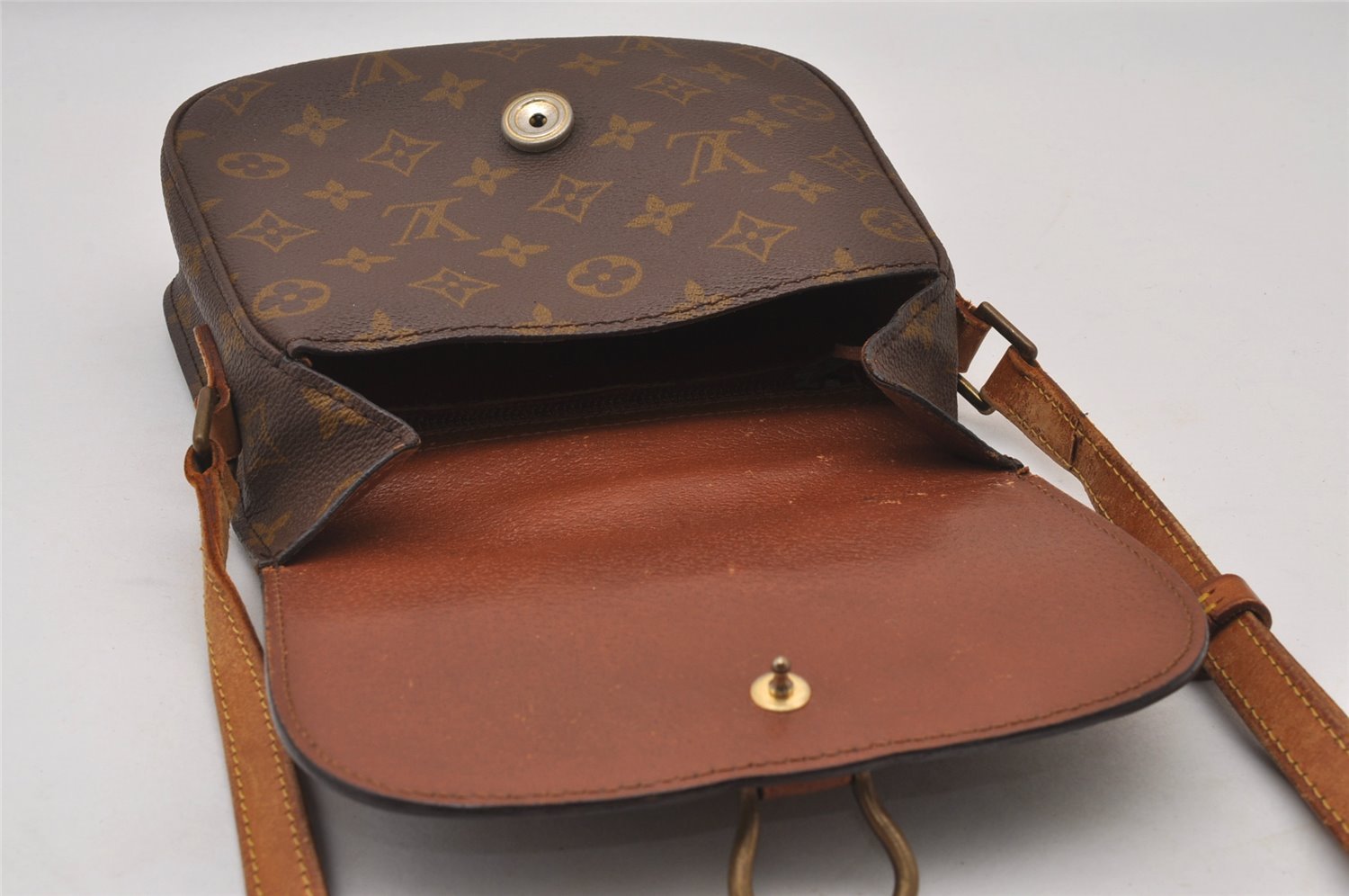 Auth Louis Vuitton Monogram Saint Cloud MM Shoulder Cross Bag Old Model LV 2923I