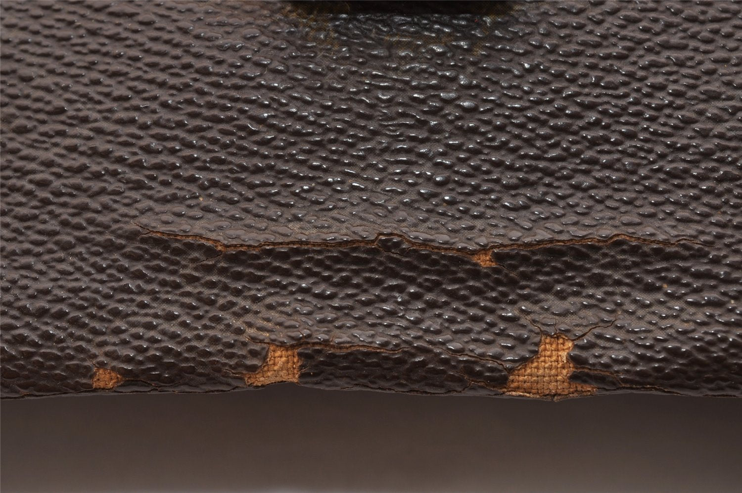 Authentic Louis Vuitton Monogram Poche Plate Documents Case M53522 LV 2927I