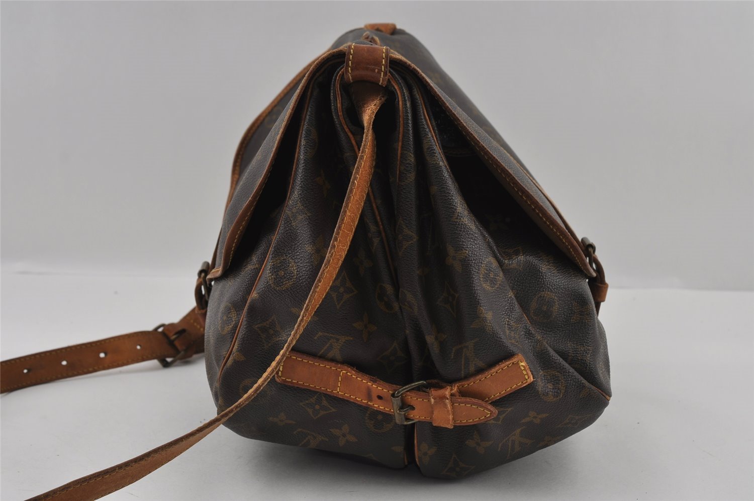 Authentic Louis Vuitton Monogram Saumur 35 Shoulder Cross Bag M42254 Junk 2928I
