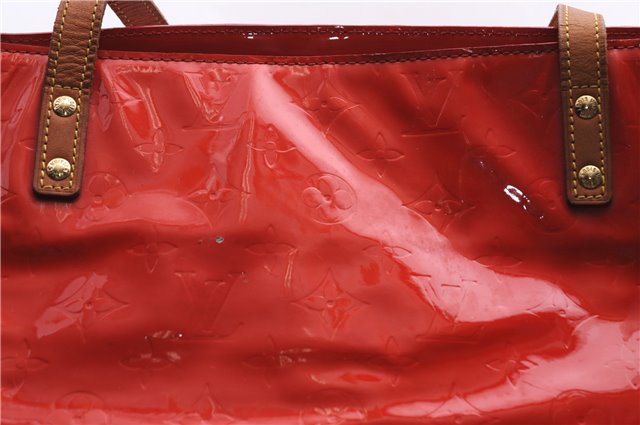 Authentic Louis Vuitton Vernis Reade GM Hand Bag Red M91084 LV 2929E