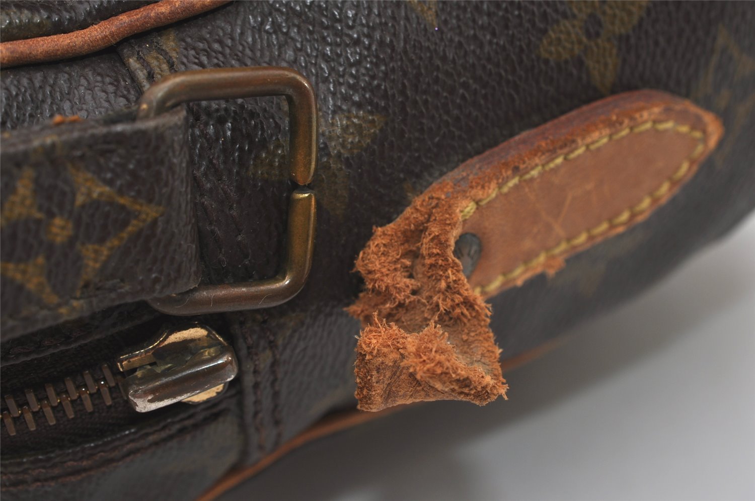 Authentic Louis Vuitton Monogram Nile Shoulder Cross Body Bag M45244 Junk 2929I