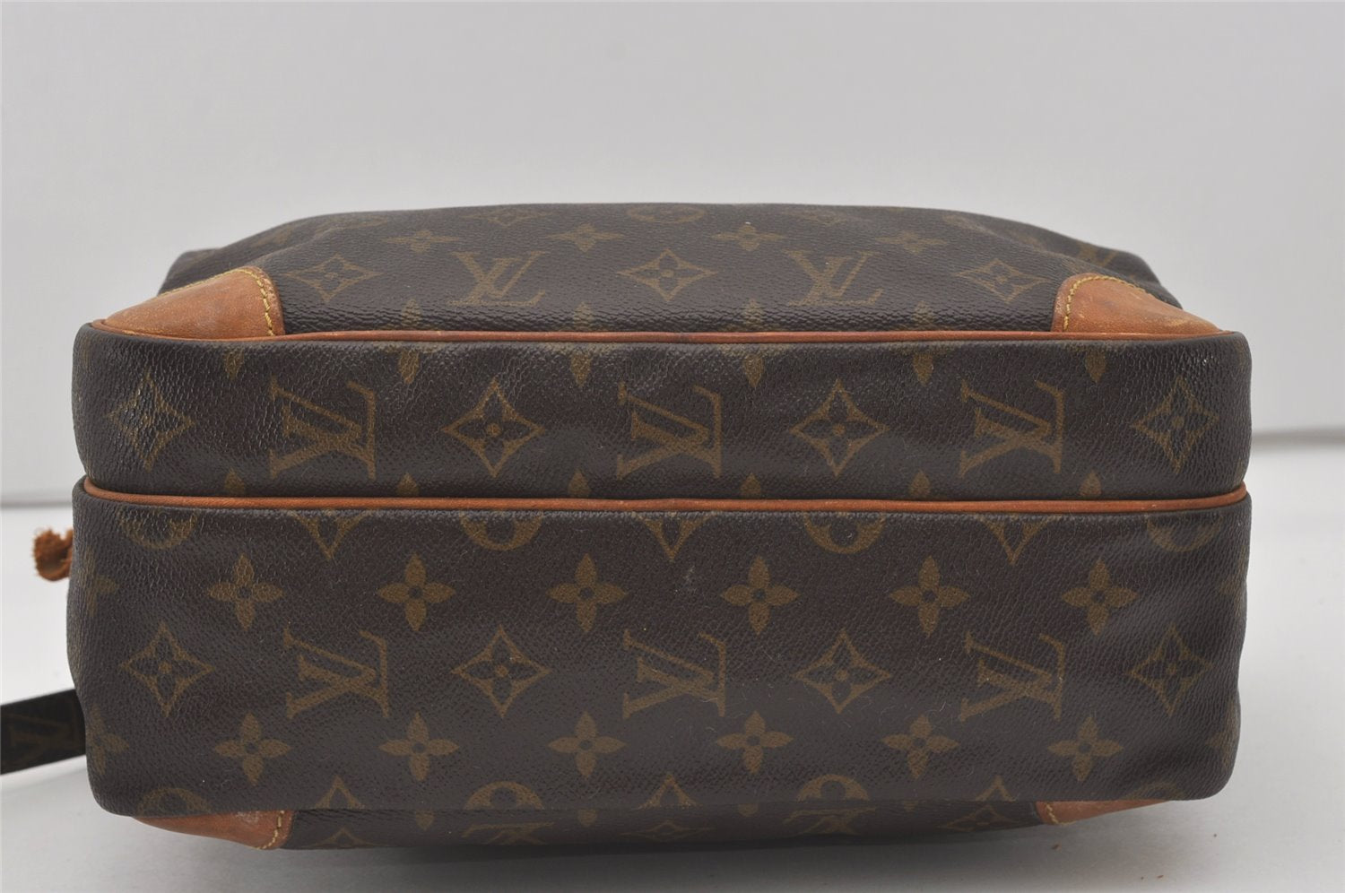 Authentic Louis Vuitton Monogram Nile Shoulder Cross Body Bag M45244 Junk 2929I