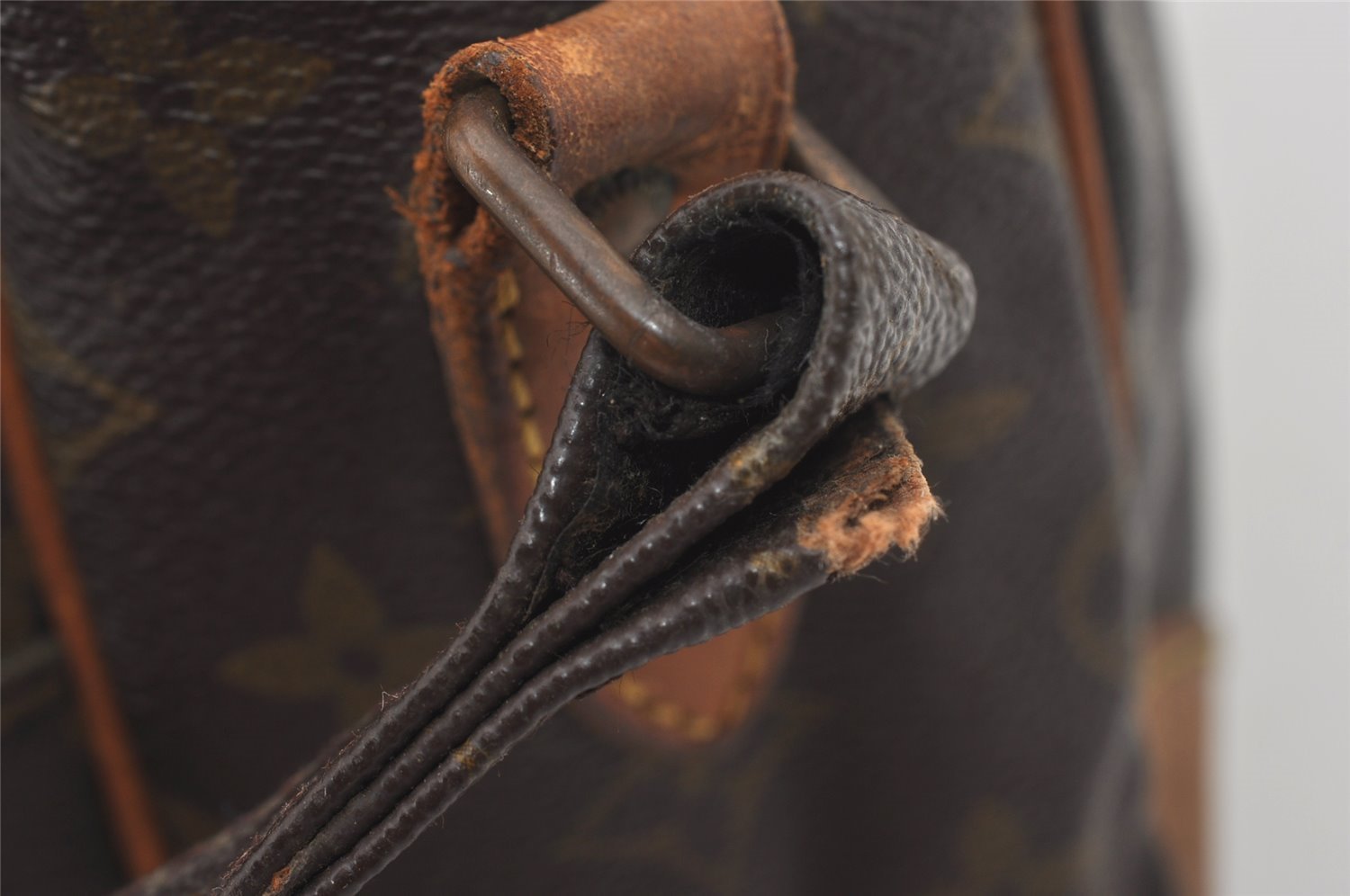 Authentic Louis Vuitton Monogram Nile Shoulder Cross Body Bag M45244 Junk 2929I