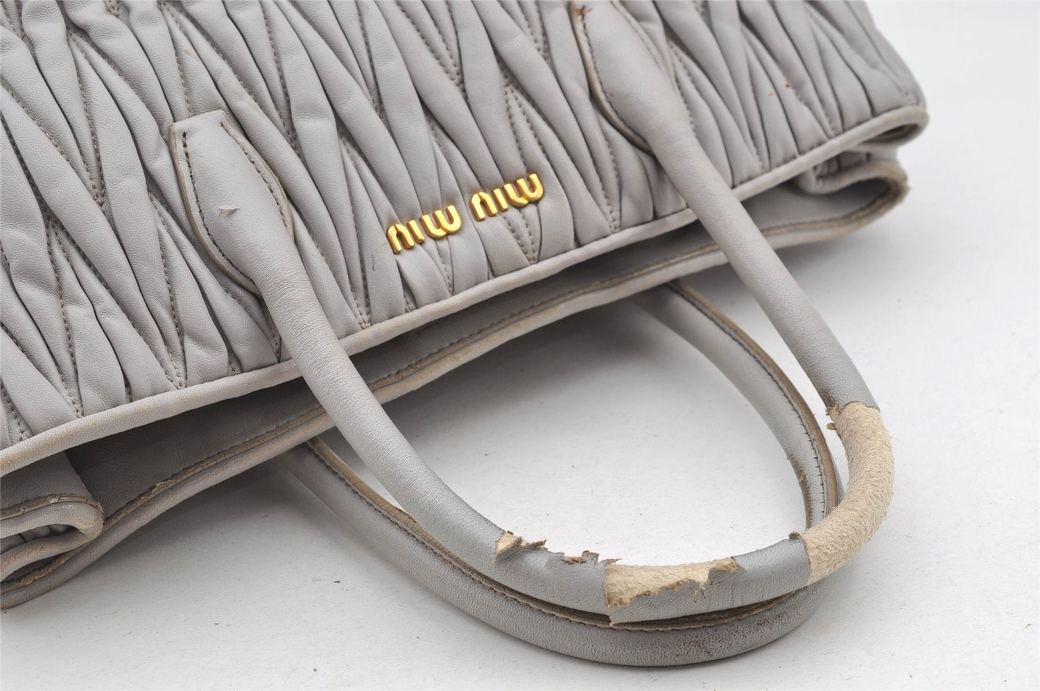 Authentic MIU MIU Matelasse Leather 2Way Shoulder Hand Bag RN1047 Gray 2931I